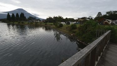 富士山見える湖畔。清潔感のある美しいフィールド「田貫湖キャンプ場」でテント泊