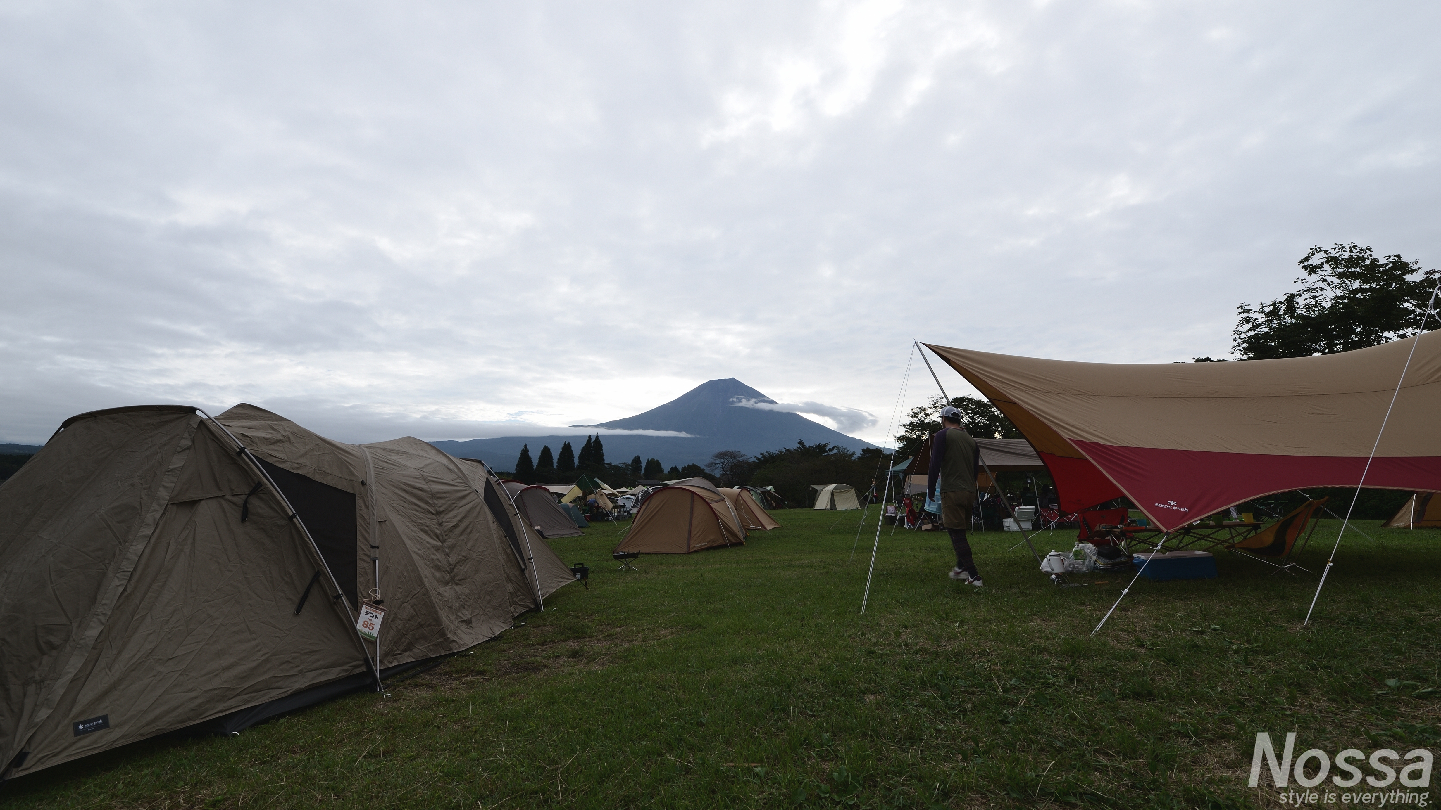 田貫湖キャンプ場から見る富士山